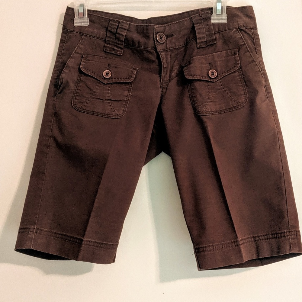 YOUnique Brown Bermuda 11" Inseam Short Size 3 JR